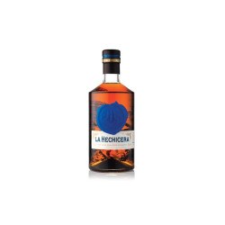 LA HECHICERA FINE AGED RUM FROM COLOMBIA 40% 