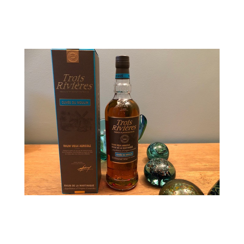 https://www.whiskybarney.be/516-thickbox_default/trois-rivieres-cuvee-du-moulin-40.jpg